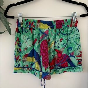 Gorgeous vibrant shorts